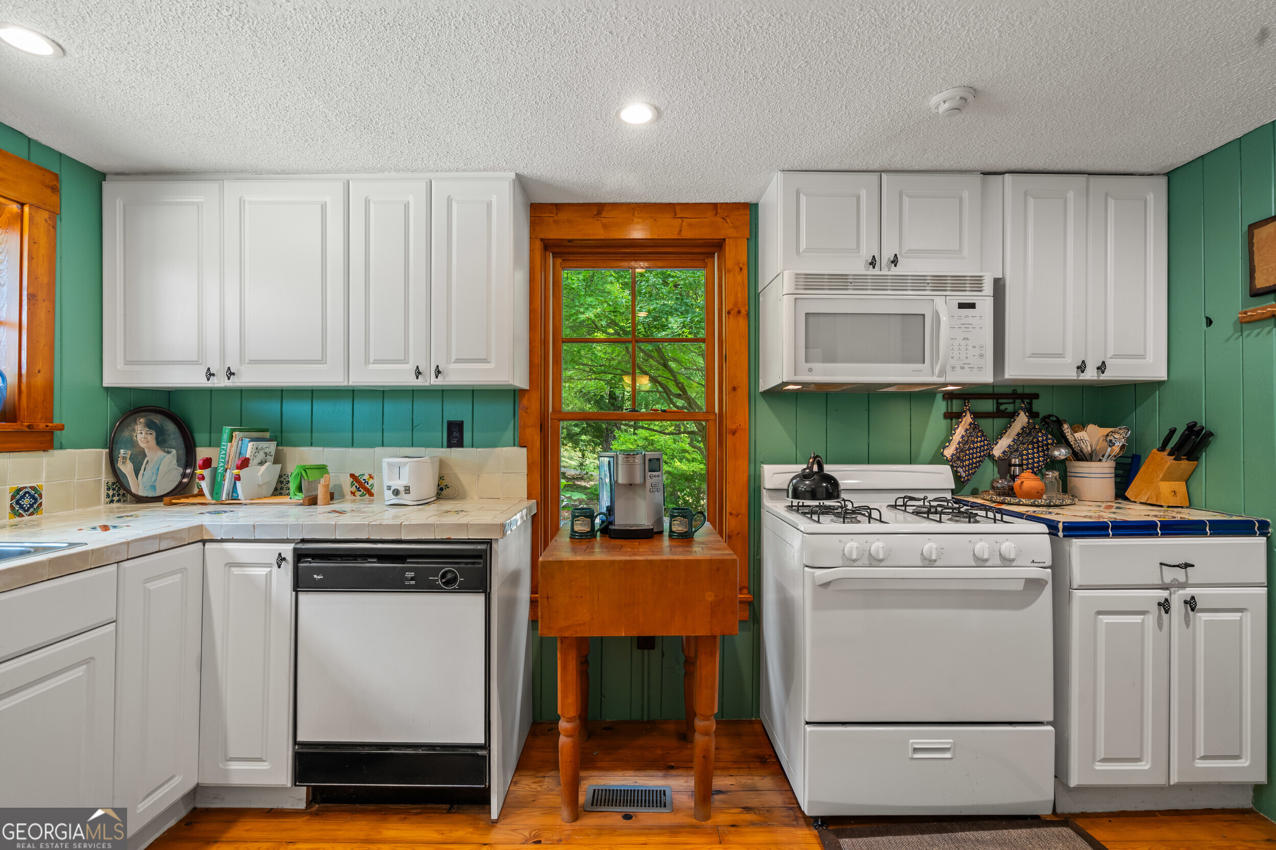 63 + 84 Loudermilk Lane Lakemont GA 30552