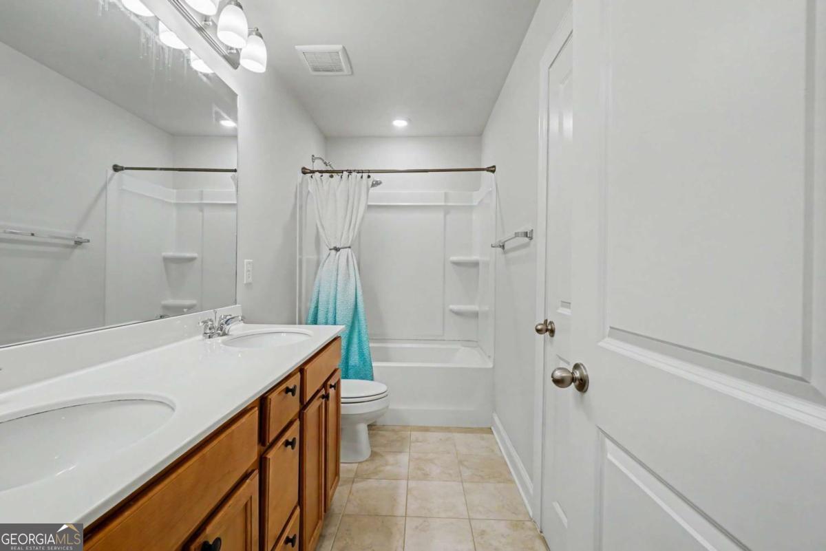 823 Mackay Creek Woodstock GA 30188