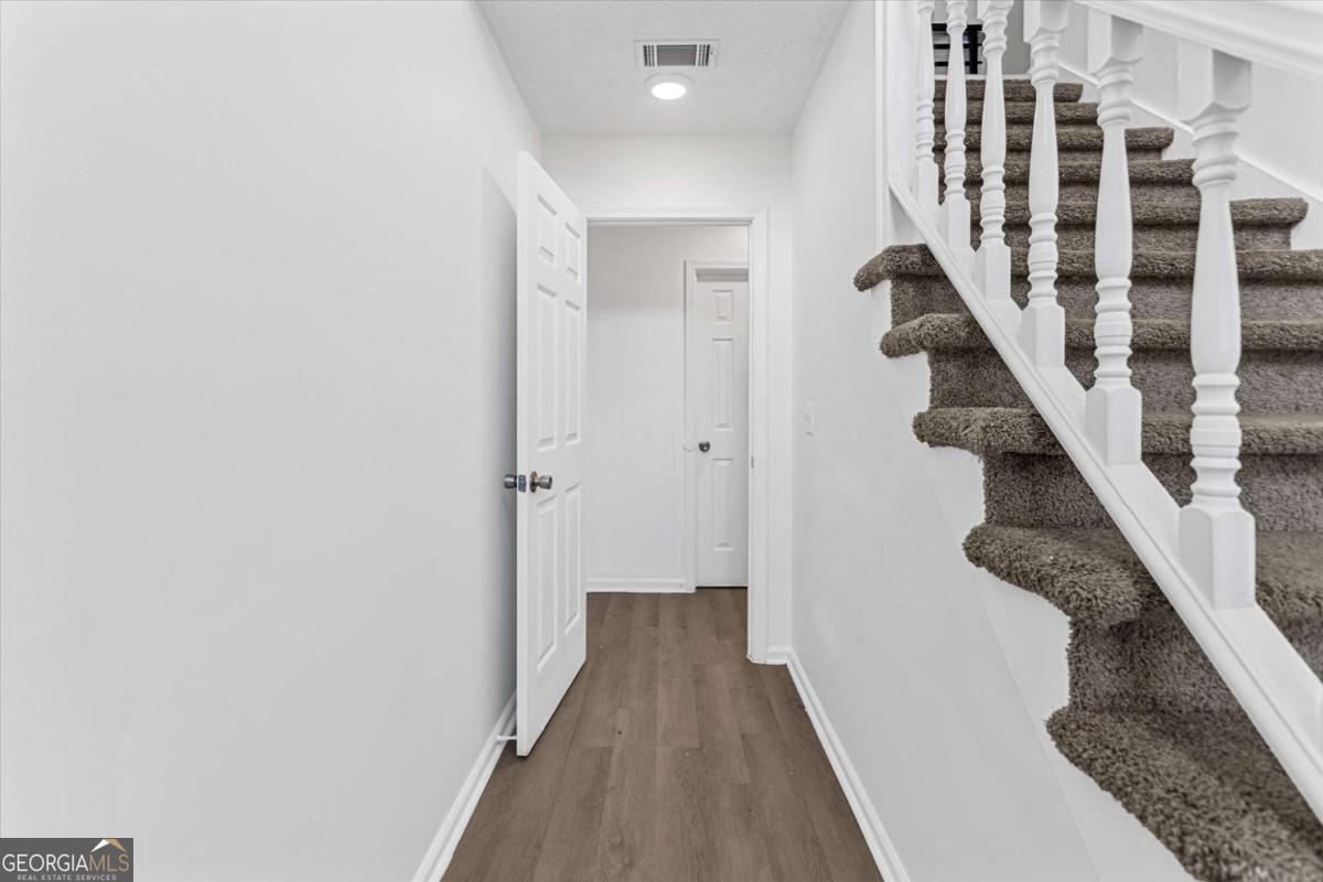 870 Hounds Ridge Court Lawrenceville GA 30043