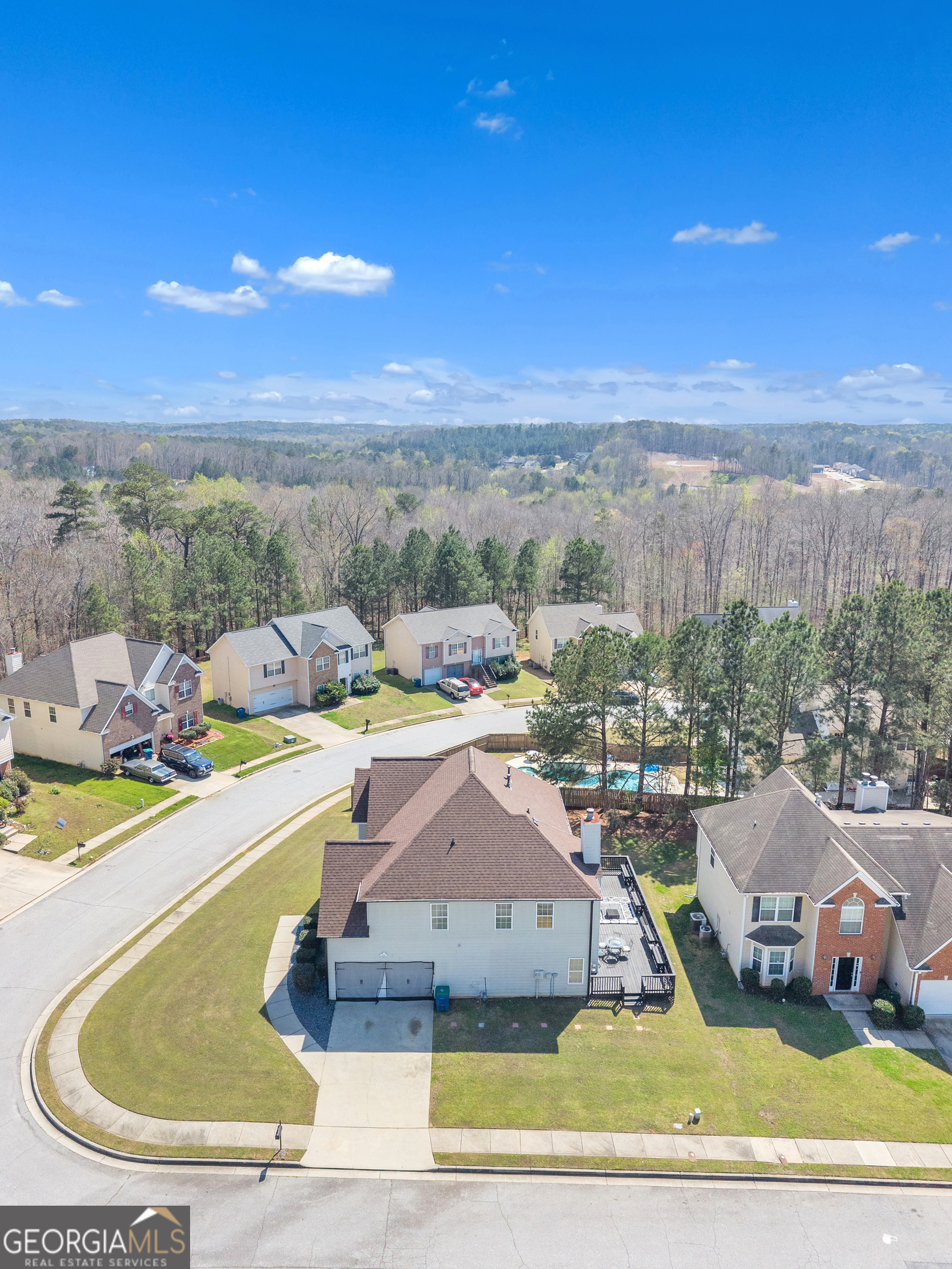 5186 Upper Elm Street South Fulton GA 30349