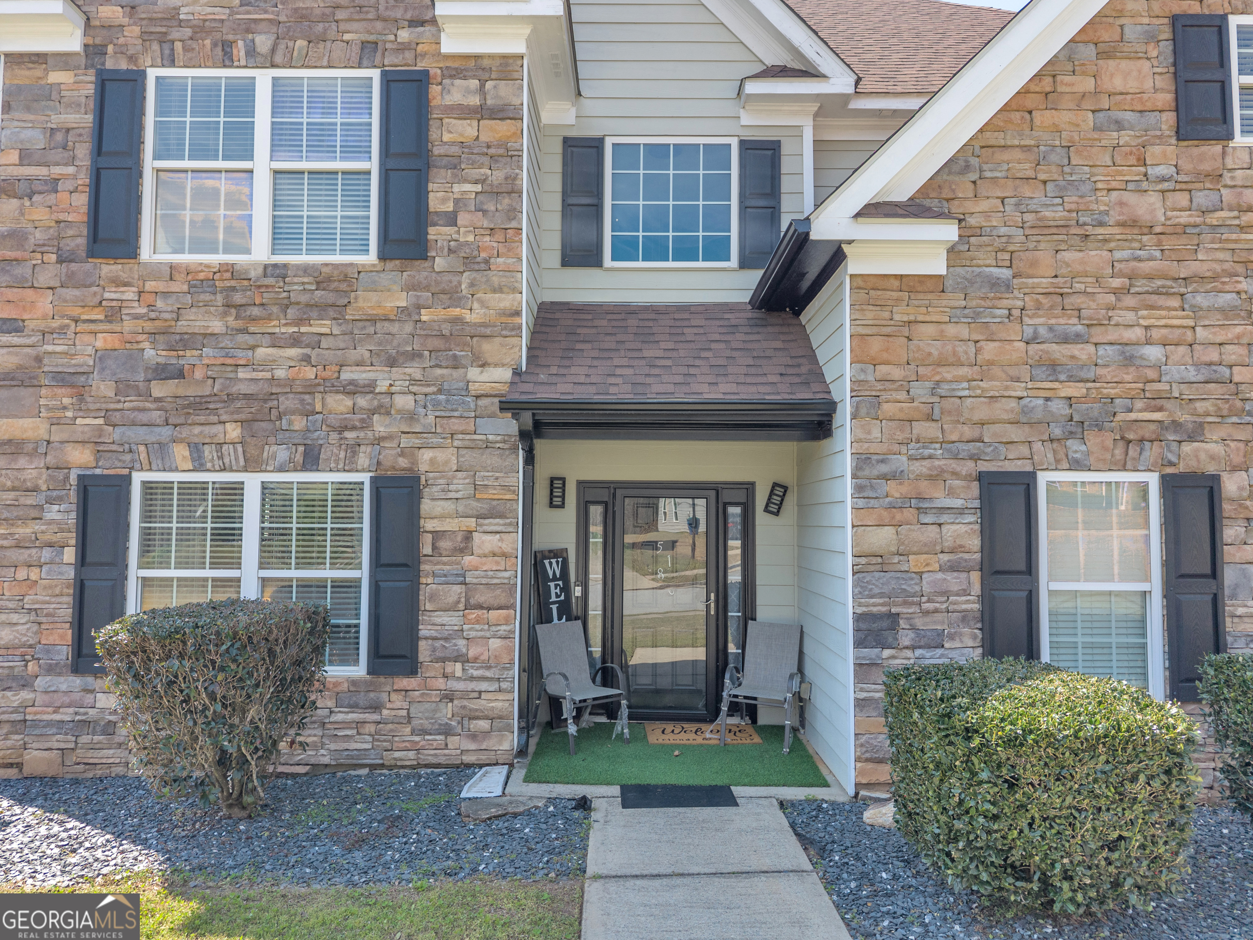 5186 Upper Elm Street South Fulton GA 30349