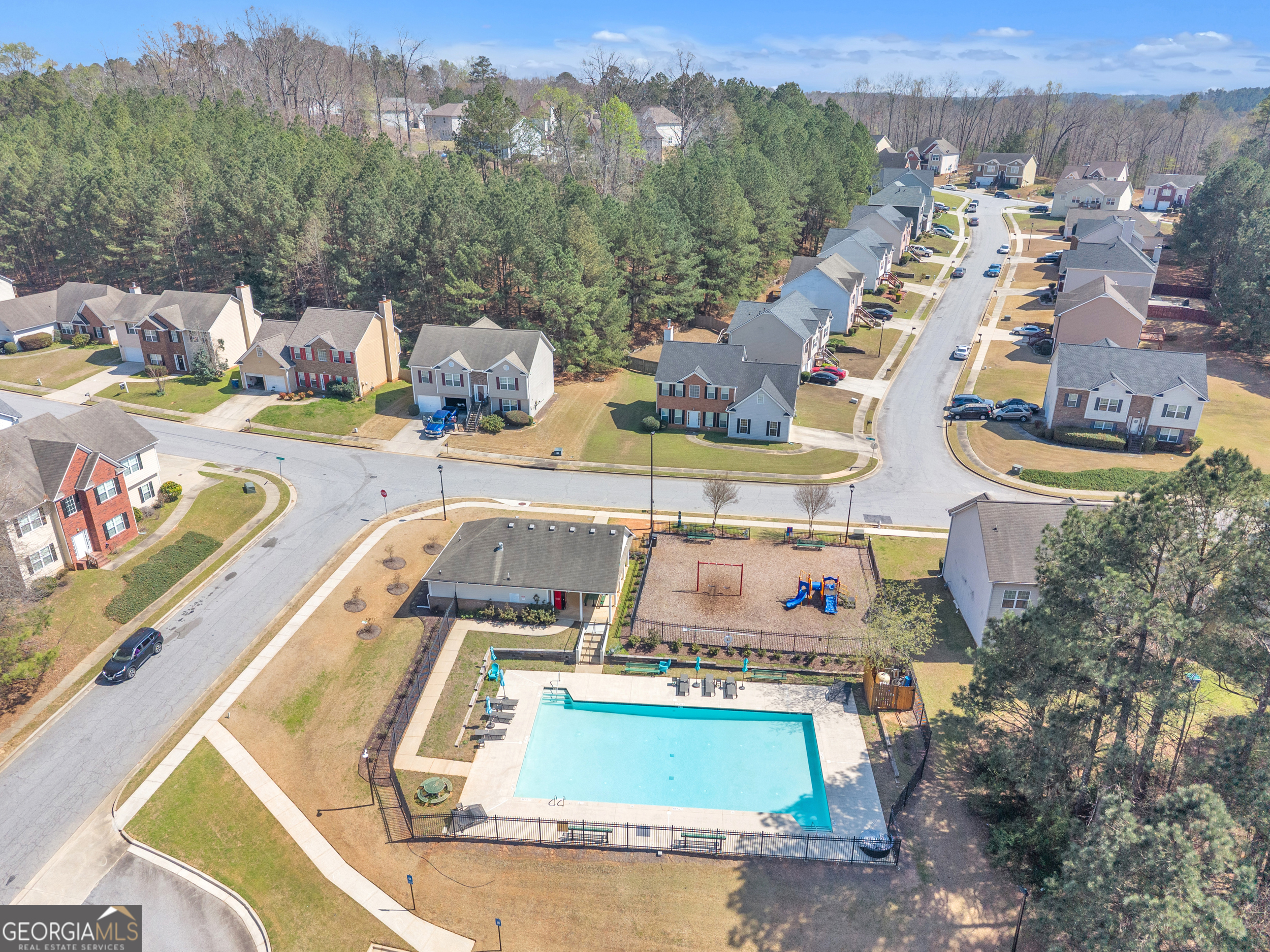 5186 Upper Elm Street South Fulton GA 30349