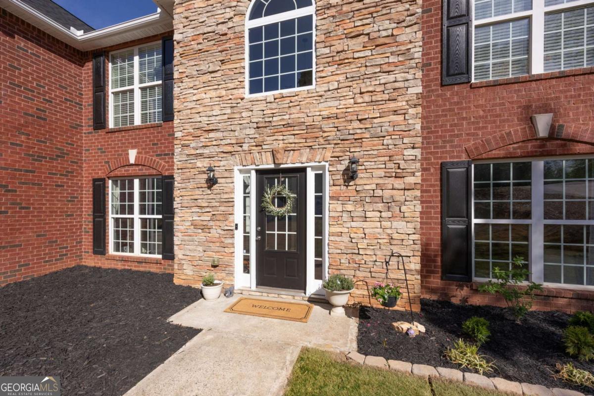 6330 Woodlore Drive NW Acworth GA 30101