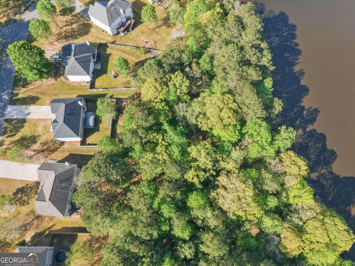 6330 Woodlore Drive NW Acworth GA 30101