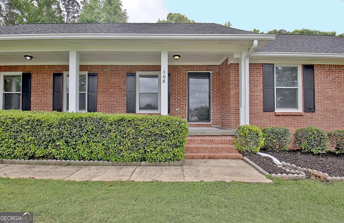 105 Walden Way Fayetteville GA 30214