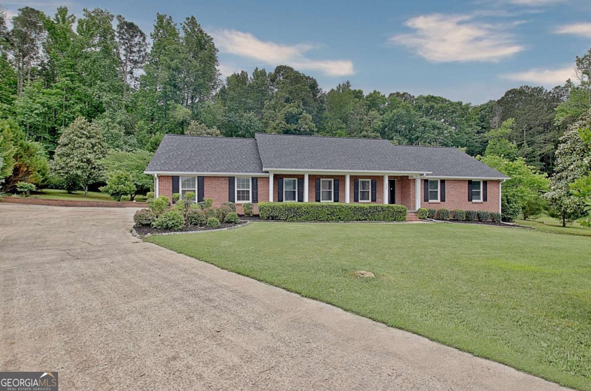 105 Walden Way Fayetteville GA 30214