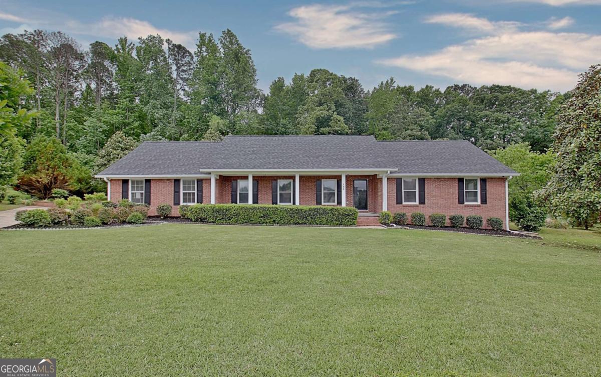 105 Walden Way Fayetteville GA 30214