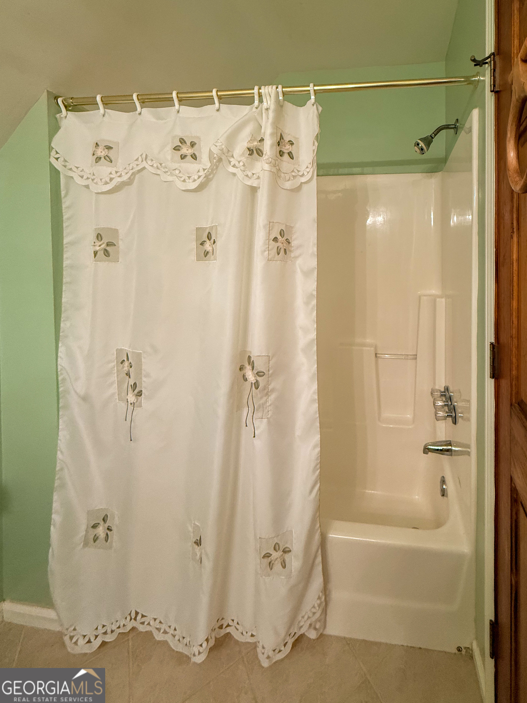 304 Hawks Nest Sautee Nacoochee GA 30571