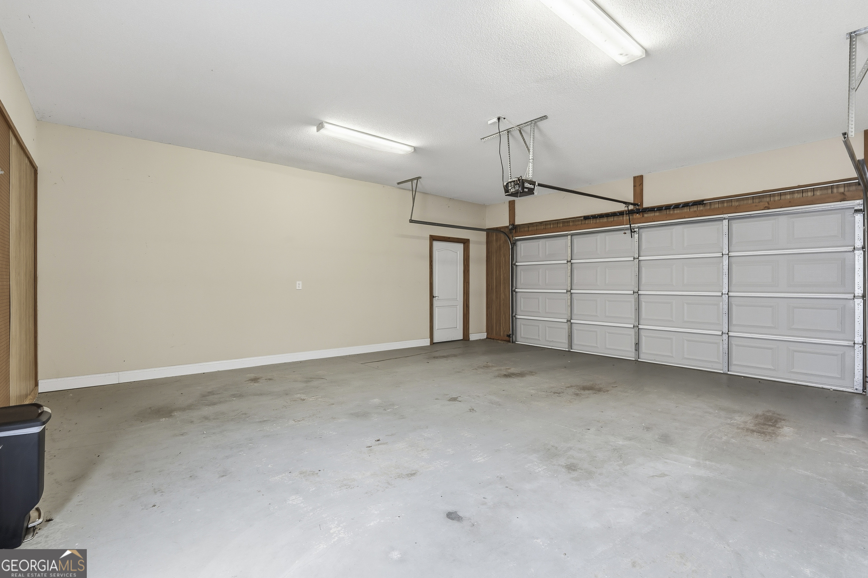 100 Jamestown Court Centerville GA 31028