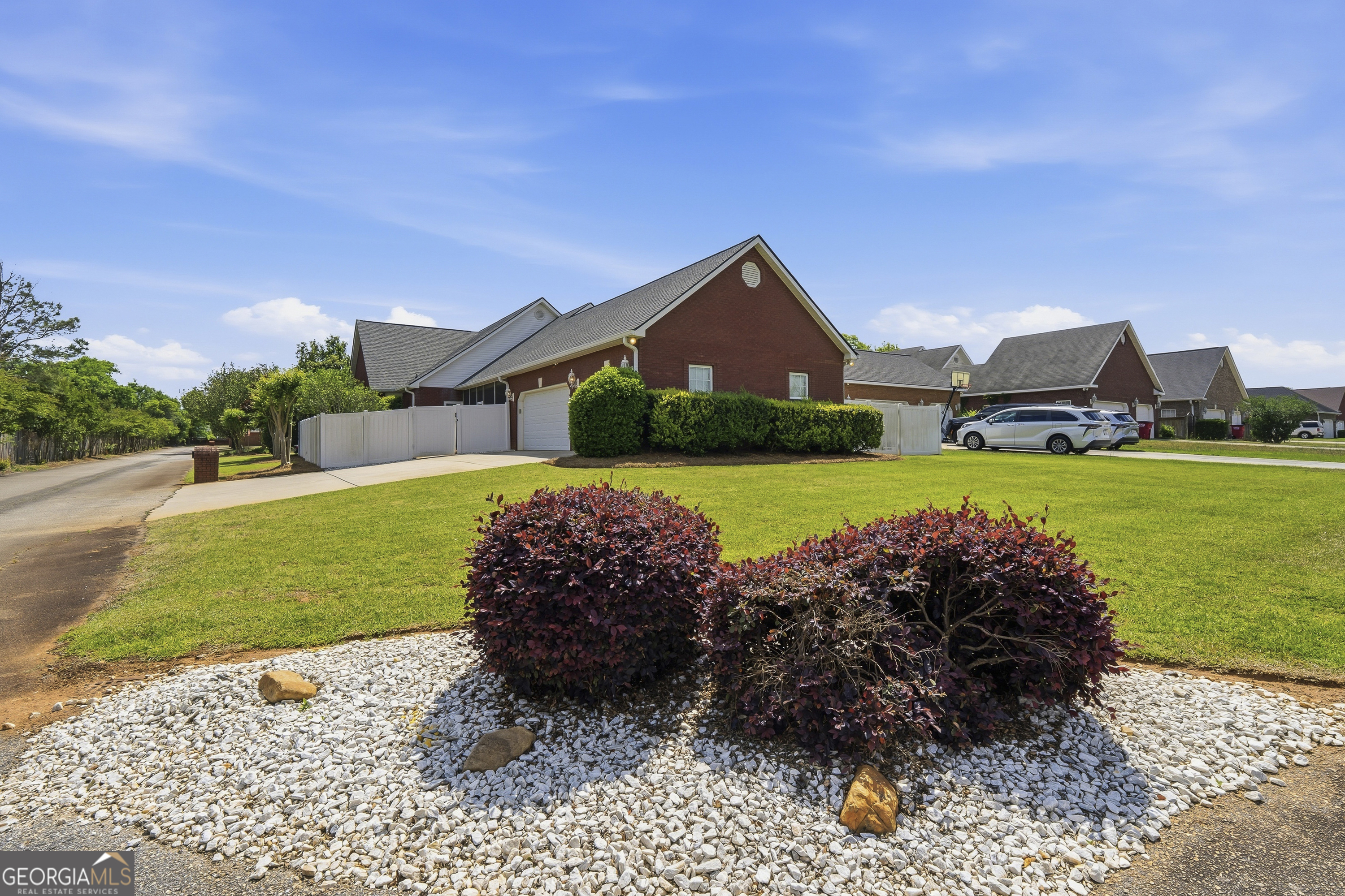 100 Jamestown Court Centerville GA 31028