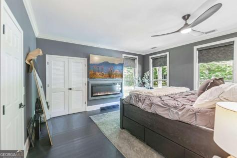 982 Golden Avenue Dahlonega GA 30533