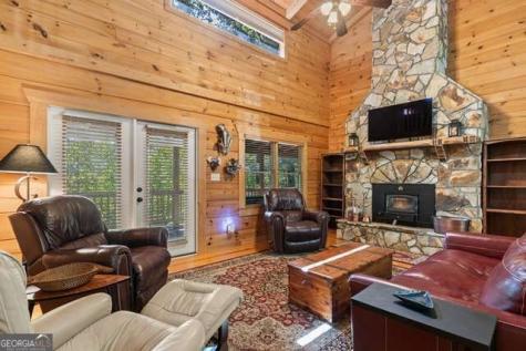 717 Evergreen Lane Mineral Bluff GA 30559
