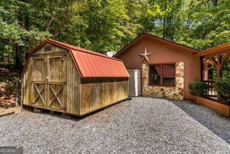 717 Evergreen Lane Mineral Bluff GA 30559