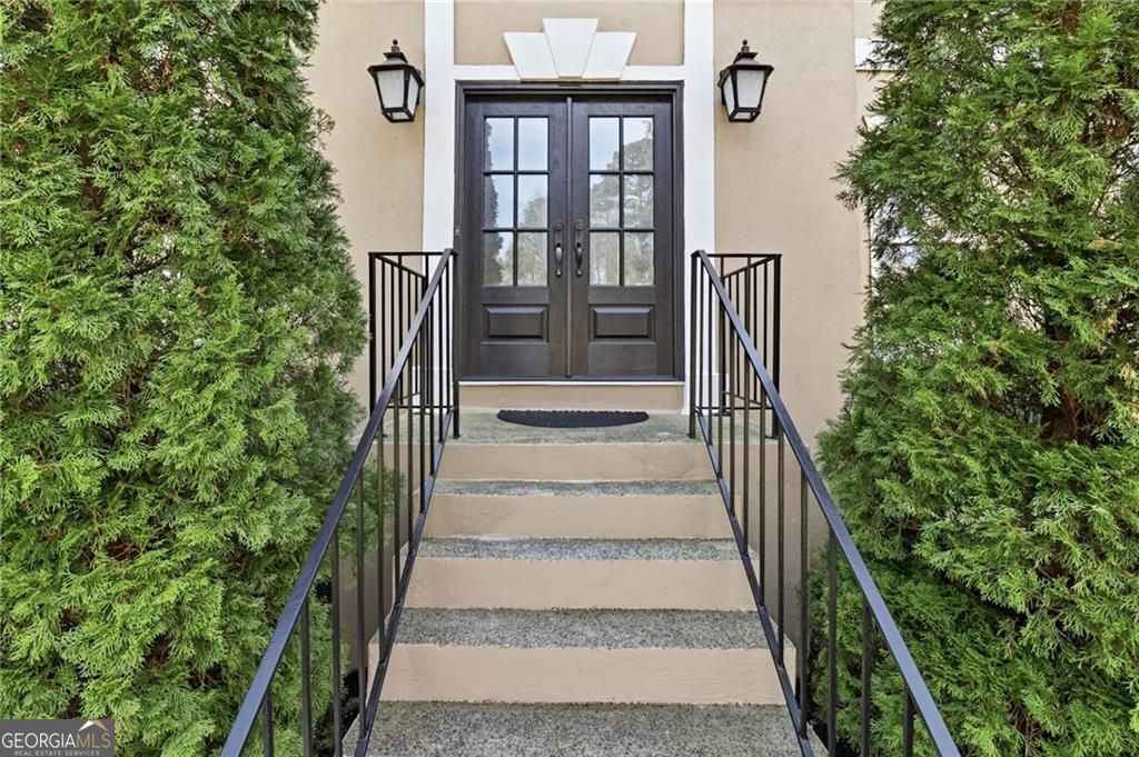 3566 Hawfinch Court Roswell GA 30075