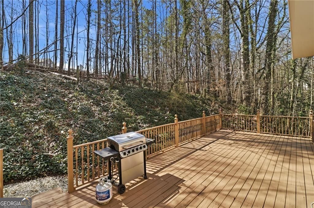 3566 Hawfinch Court Roswell GA 30075
