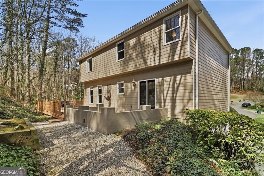 3566 Hawfinch Court Roswell GA 30075