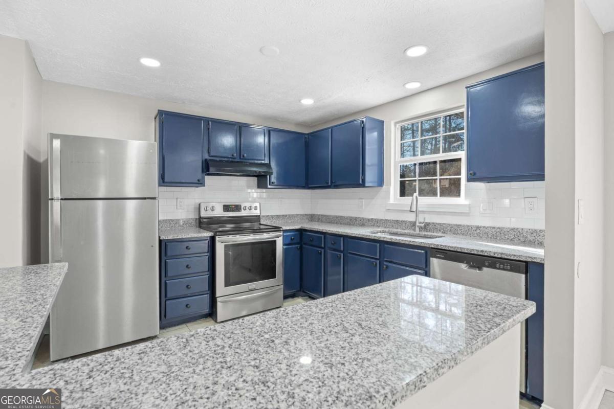 5268 Kinsdale Lane Stone Mountain GA 30088
