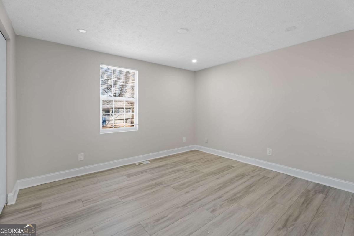 5268 Kinsdale Lane Stone Mountain GA 30088