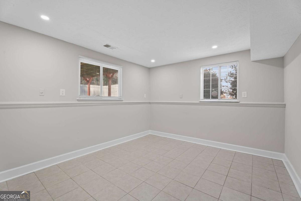 5268 Kinsdale Lane Stone Mountain GA 30088