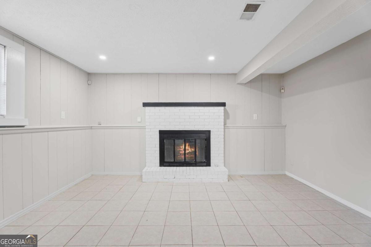 5268 Kinsdale Lane Stone Mountain GA 30088