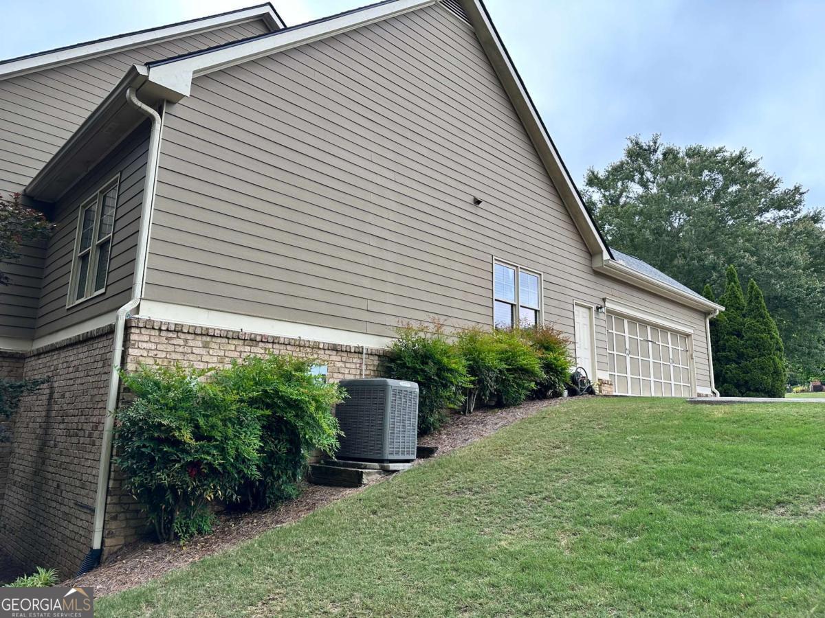 235 Chandler Walk Loganville GA 30052