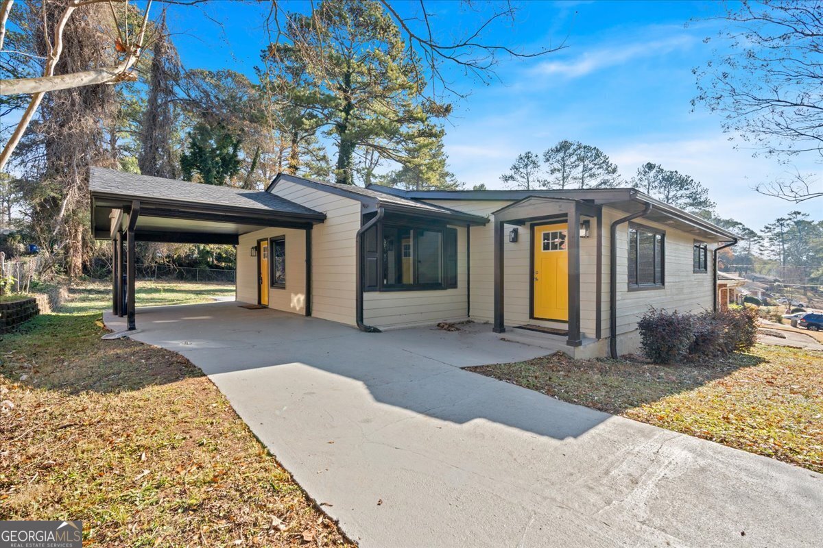 2142 Cloverdale Drive SE Atlanta GA 30316