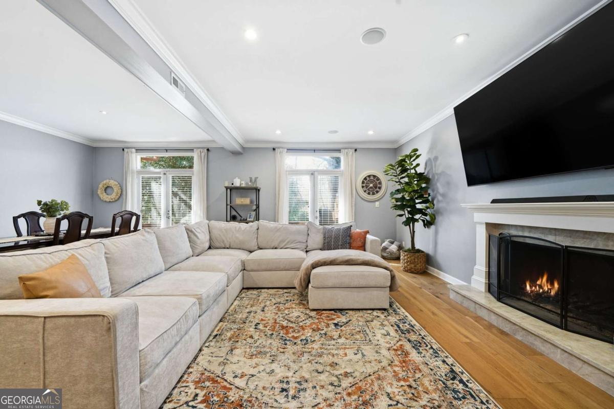 47 Willow Glen Atlanta GA 30342
