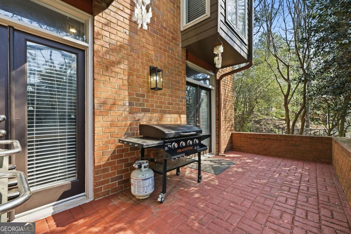 47 Willow Glen Atlanta GA 30342