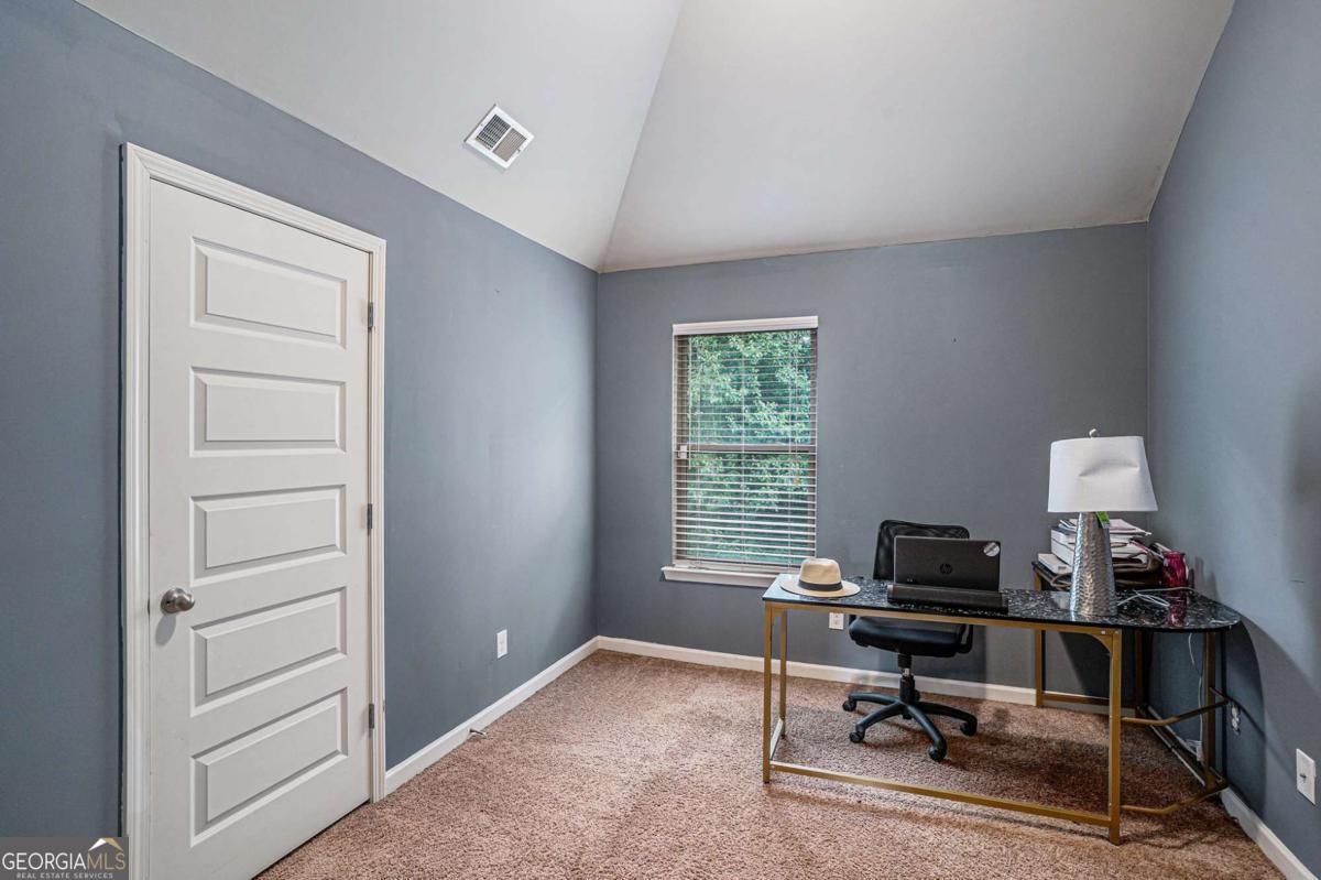 6870 Diamond Drive Rex GA 30273