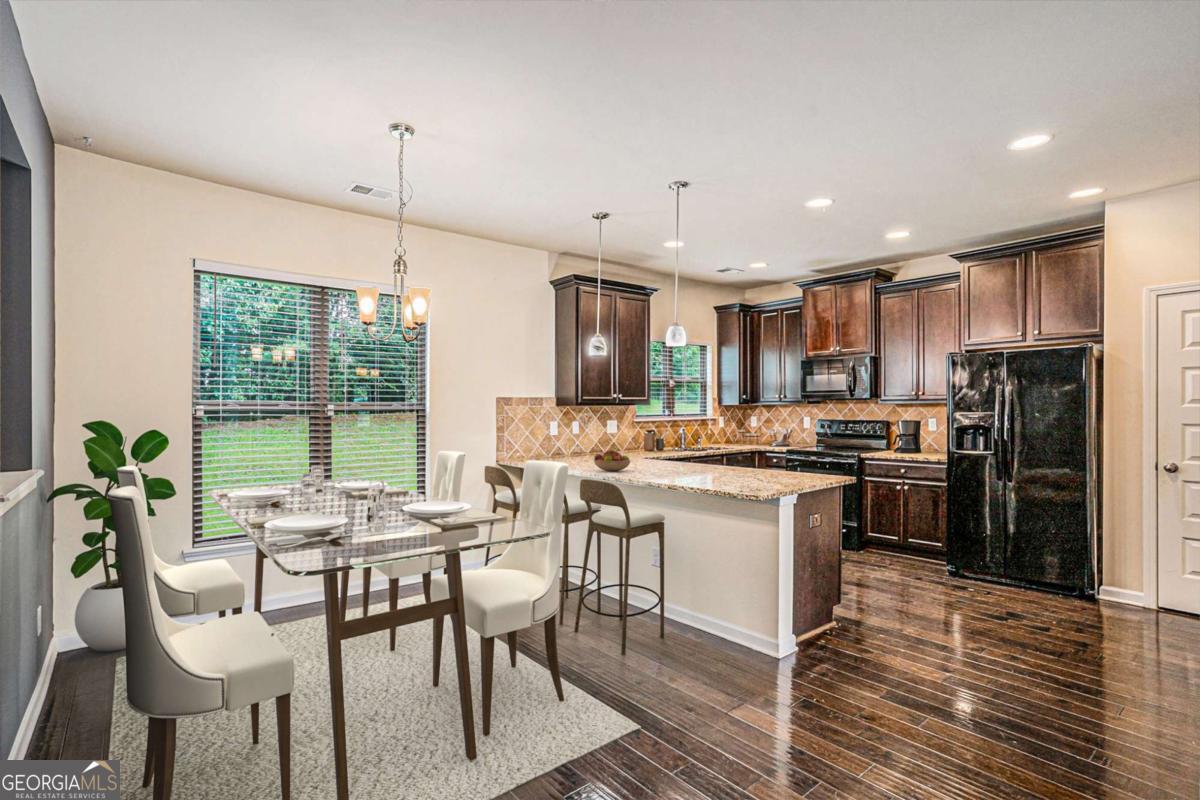 6870 Diamond Drive Rex GA 30273