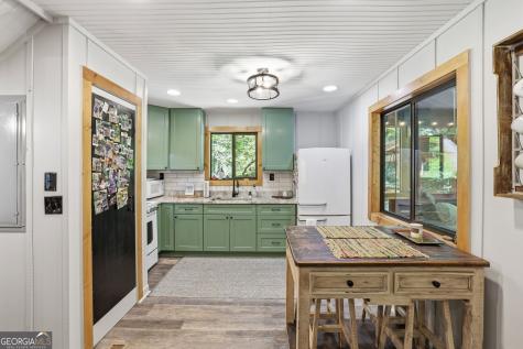 54 Dixon Lane Clayton GA 30525
