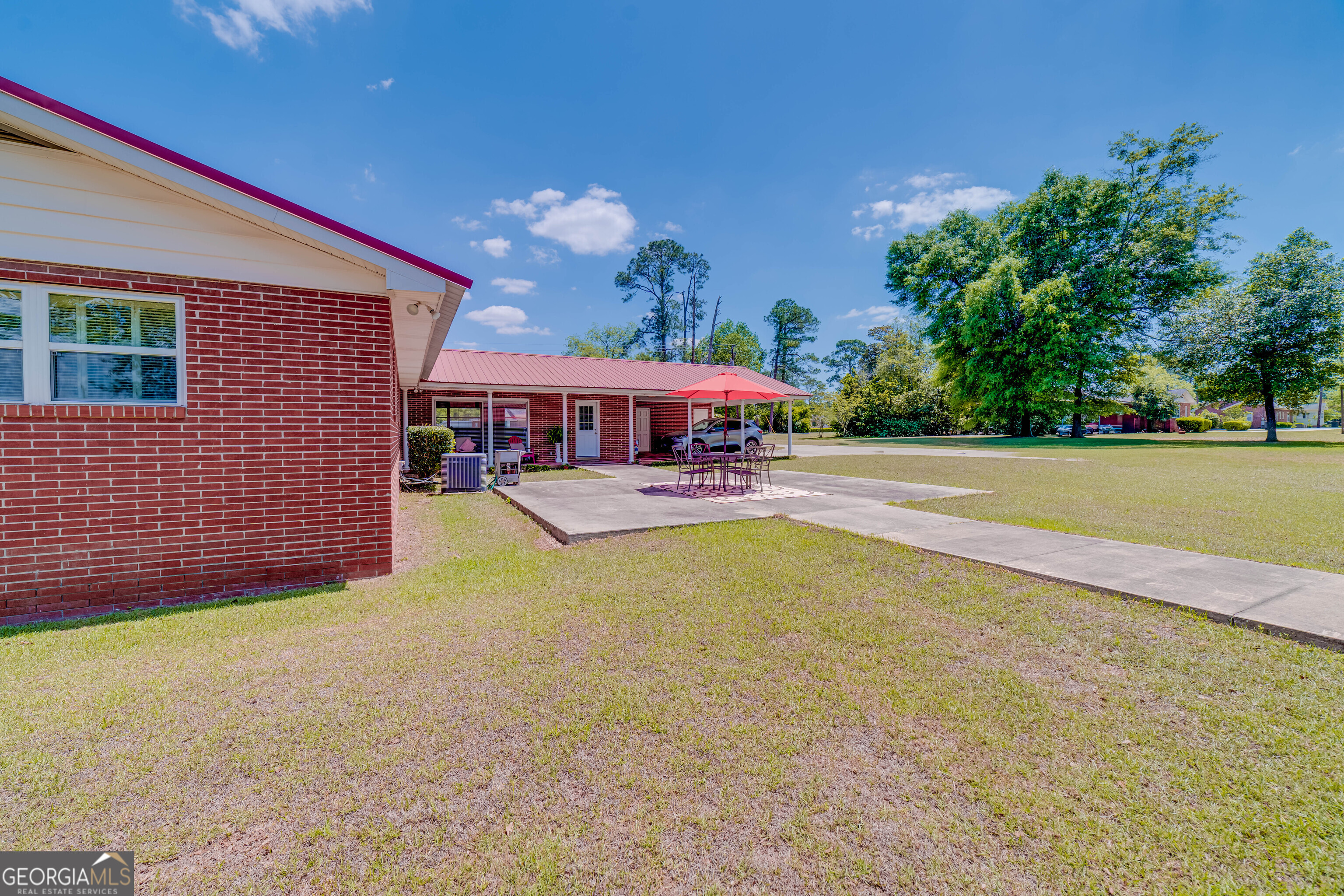 503 N Cuthbert Street Colquitt GA 39837