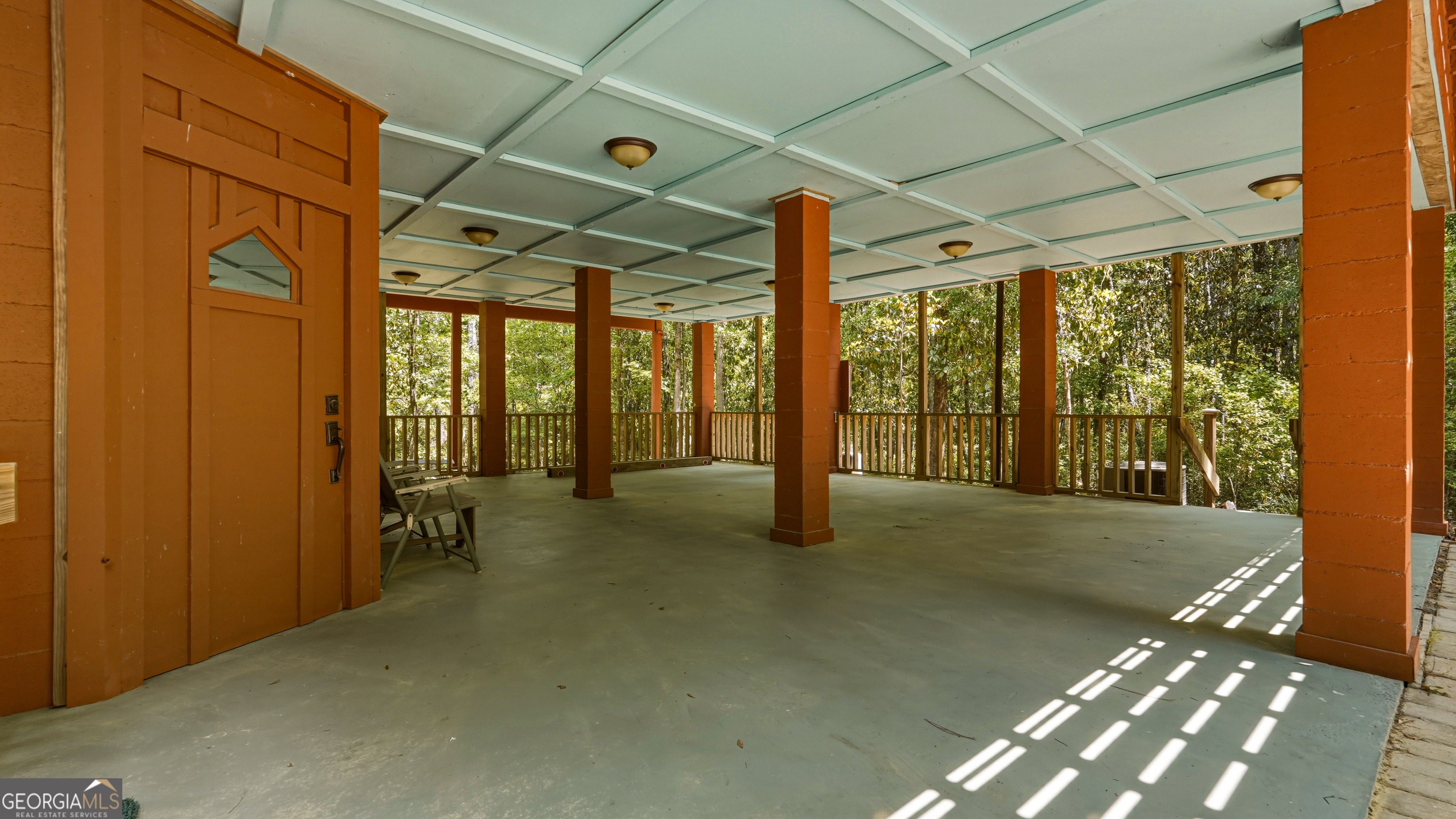601 Bluff Road N White Oak GA 31568