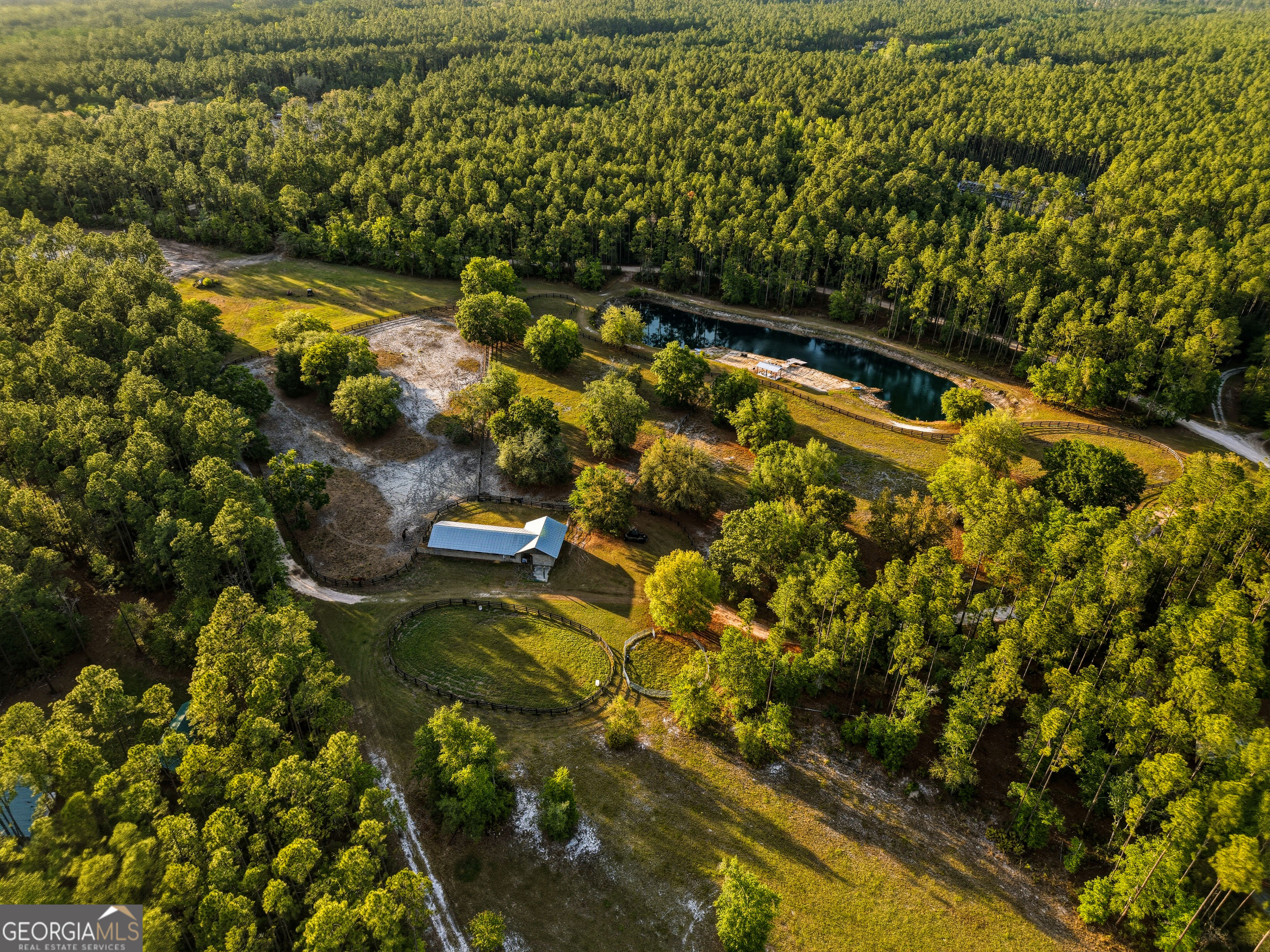 601 Bluff Road N White Oak GA 31568