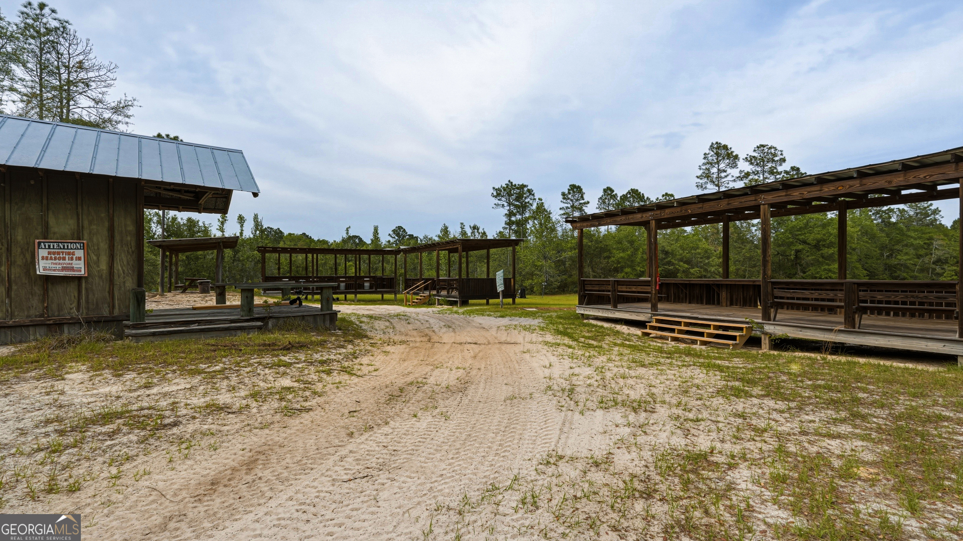 601 Bluff Road N White Oak GA 31568