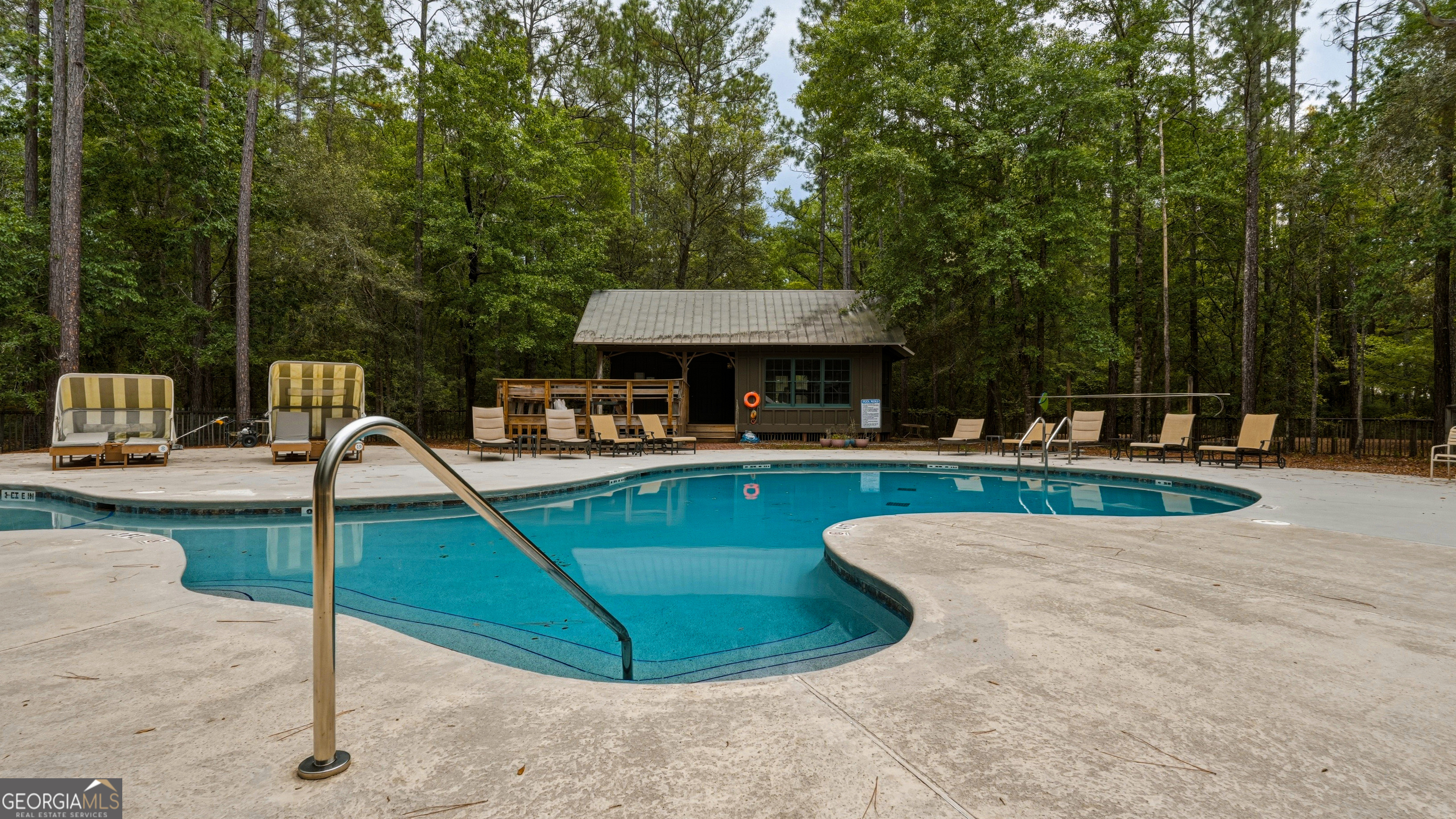 601 Bluff Road N White Oak GA 31568