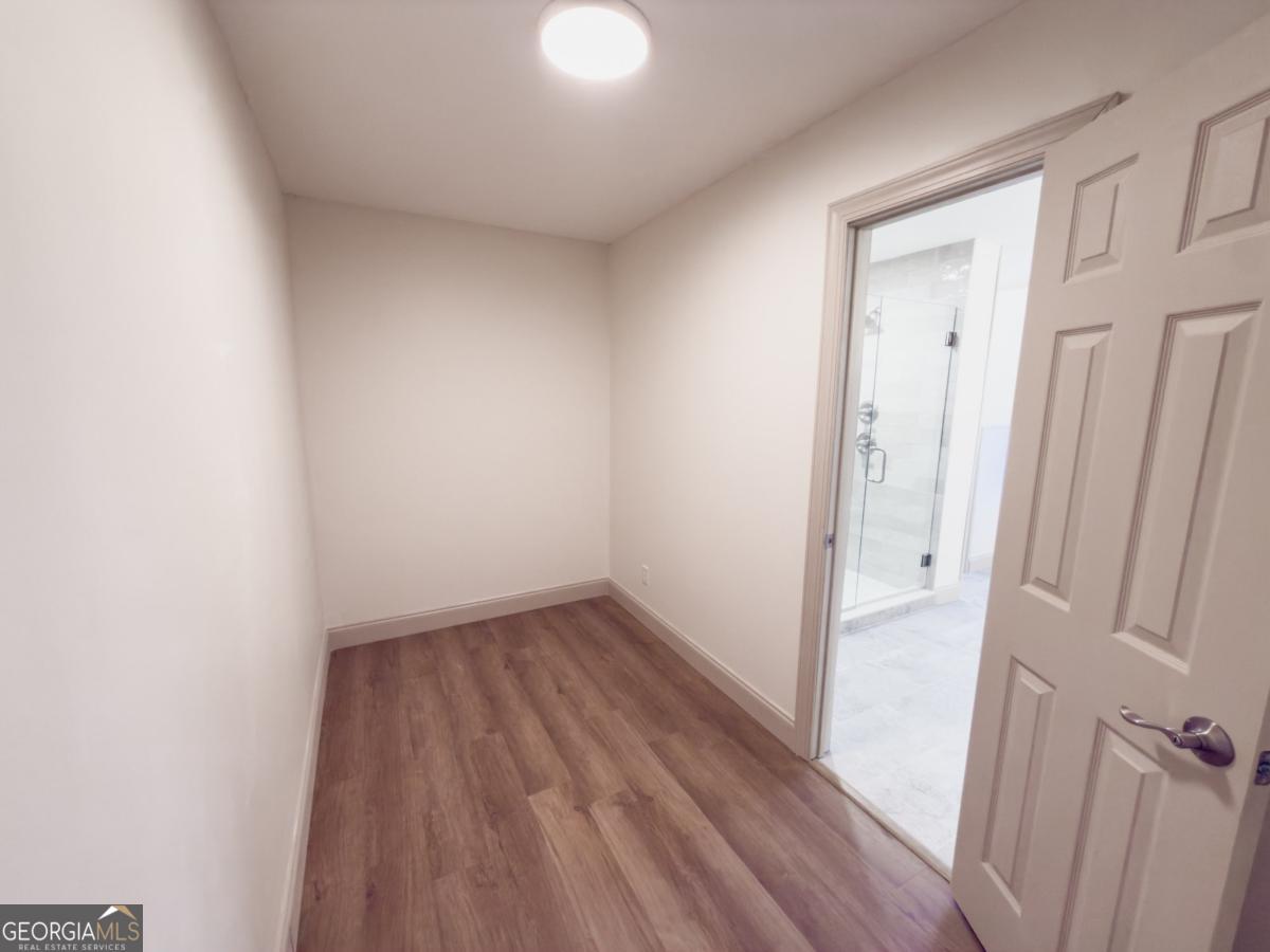 5885 Val Del Road Hahira GA 31632
