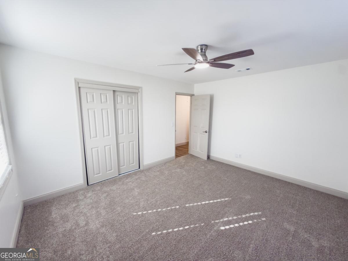 5885 Val Del Road Hahira GA 31632