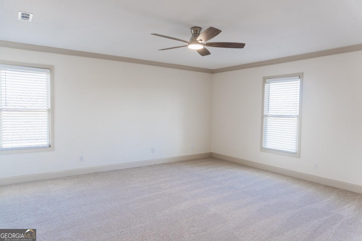 5885 Val Del Road Hahira GA 31632
