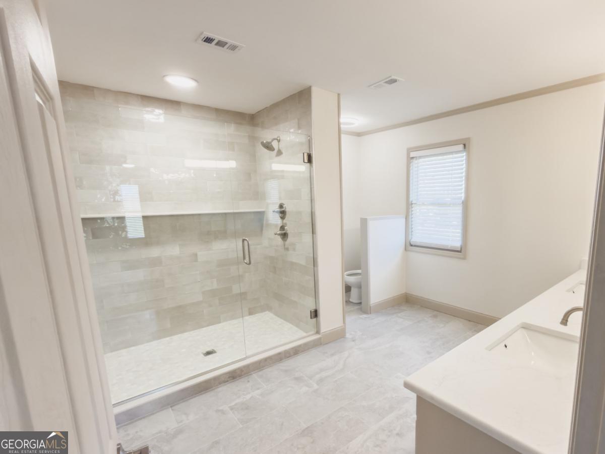 5885 Val Del Road Hahira GA 31632