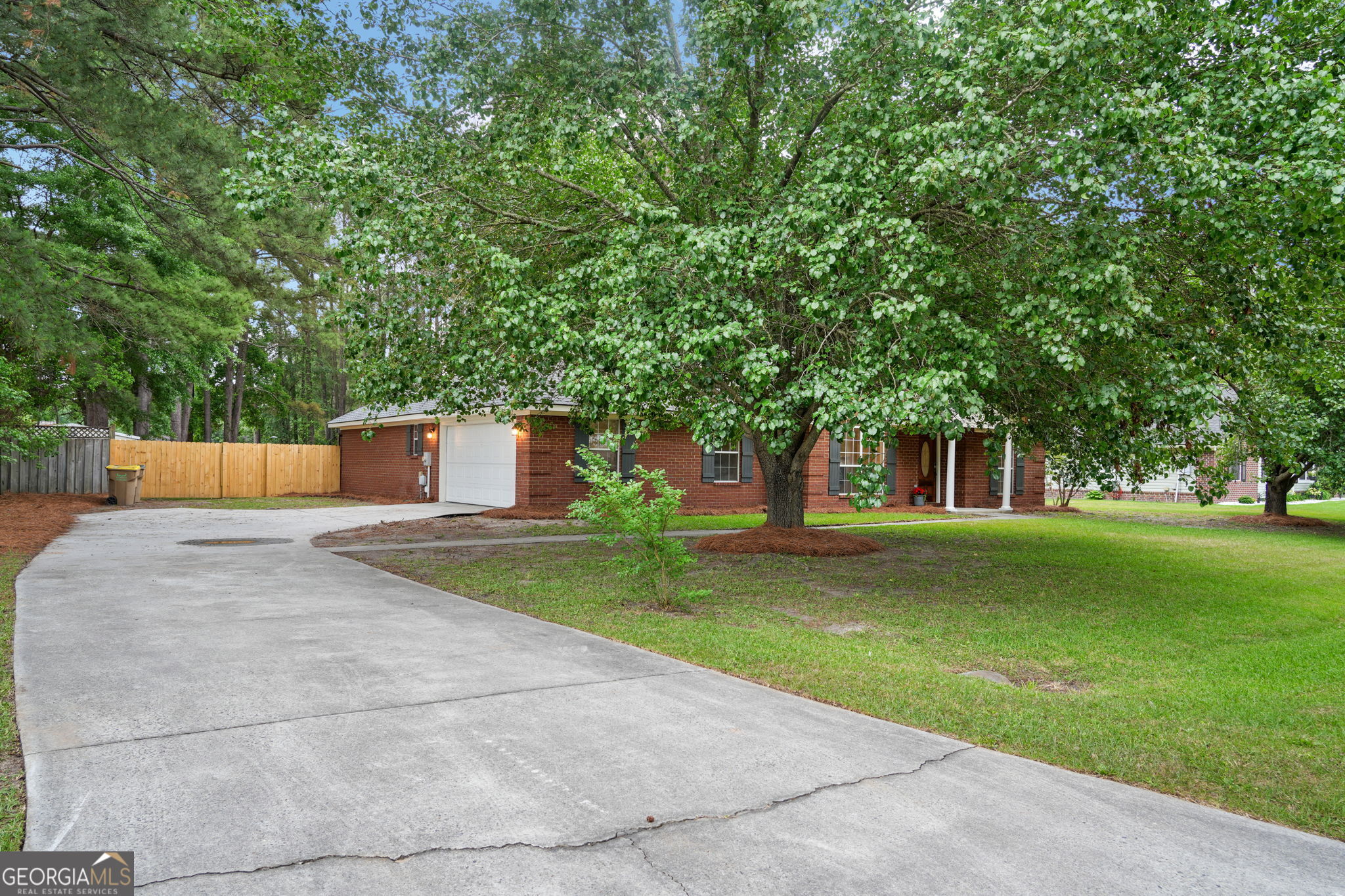 240 Pine View Drive Bloomingdale GA 31302