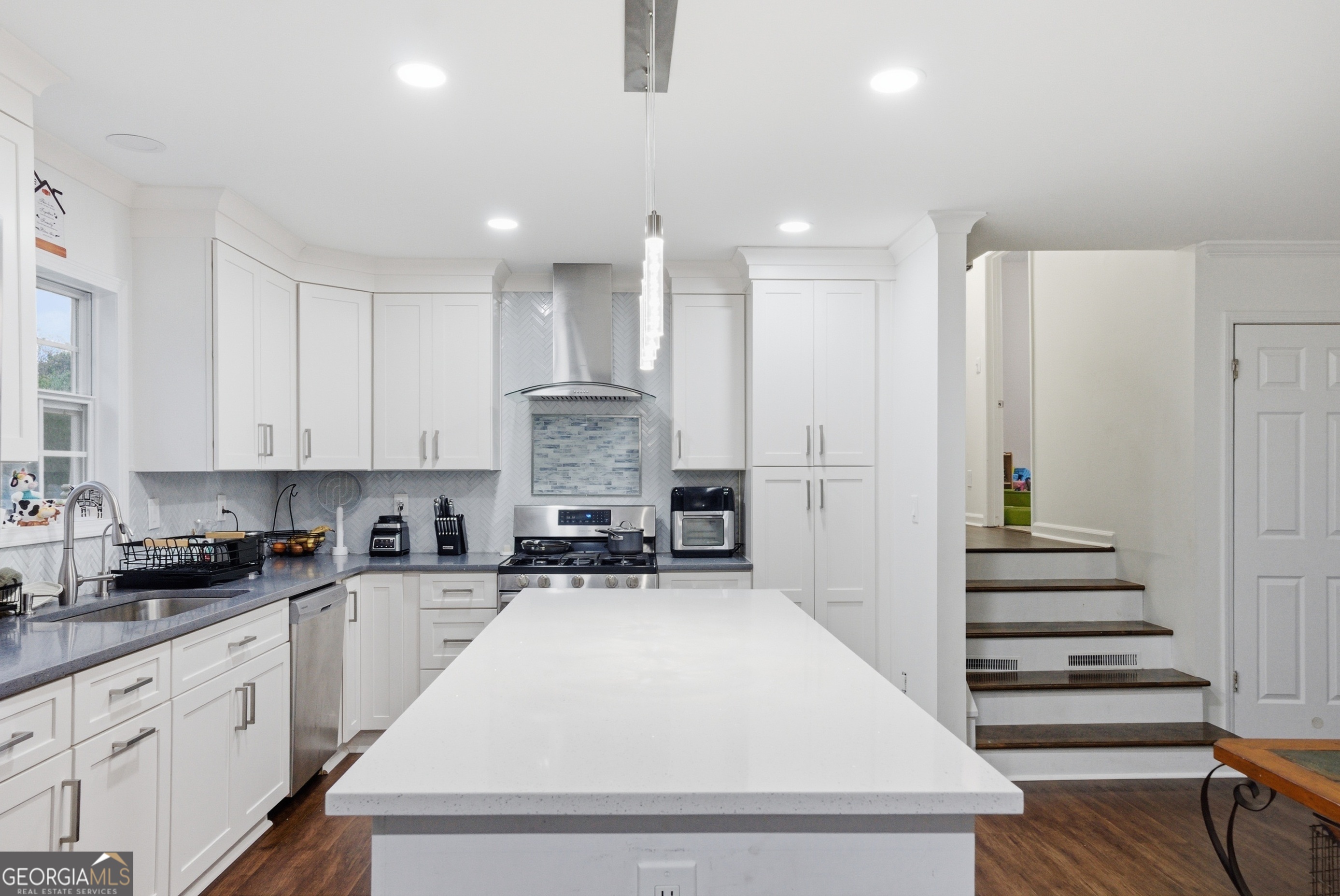 482 Camden Circle Lawrenceville GA 30046
