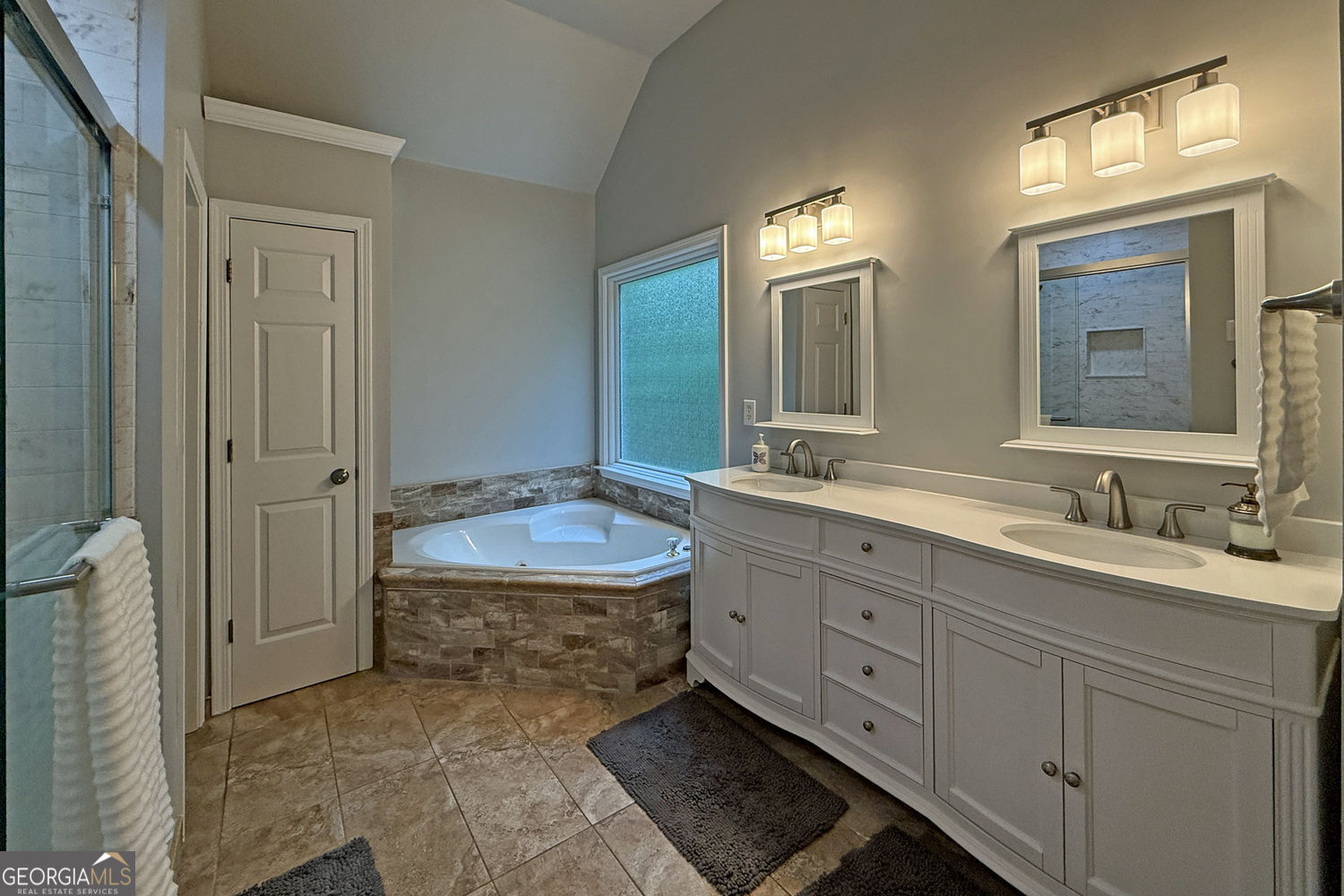 790 Gates Lane Johns Creek GA 30022