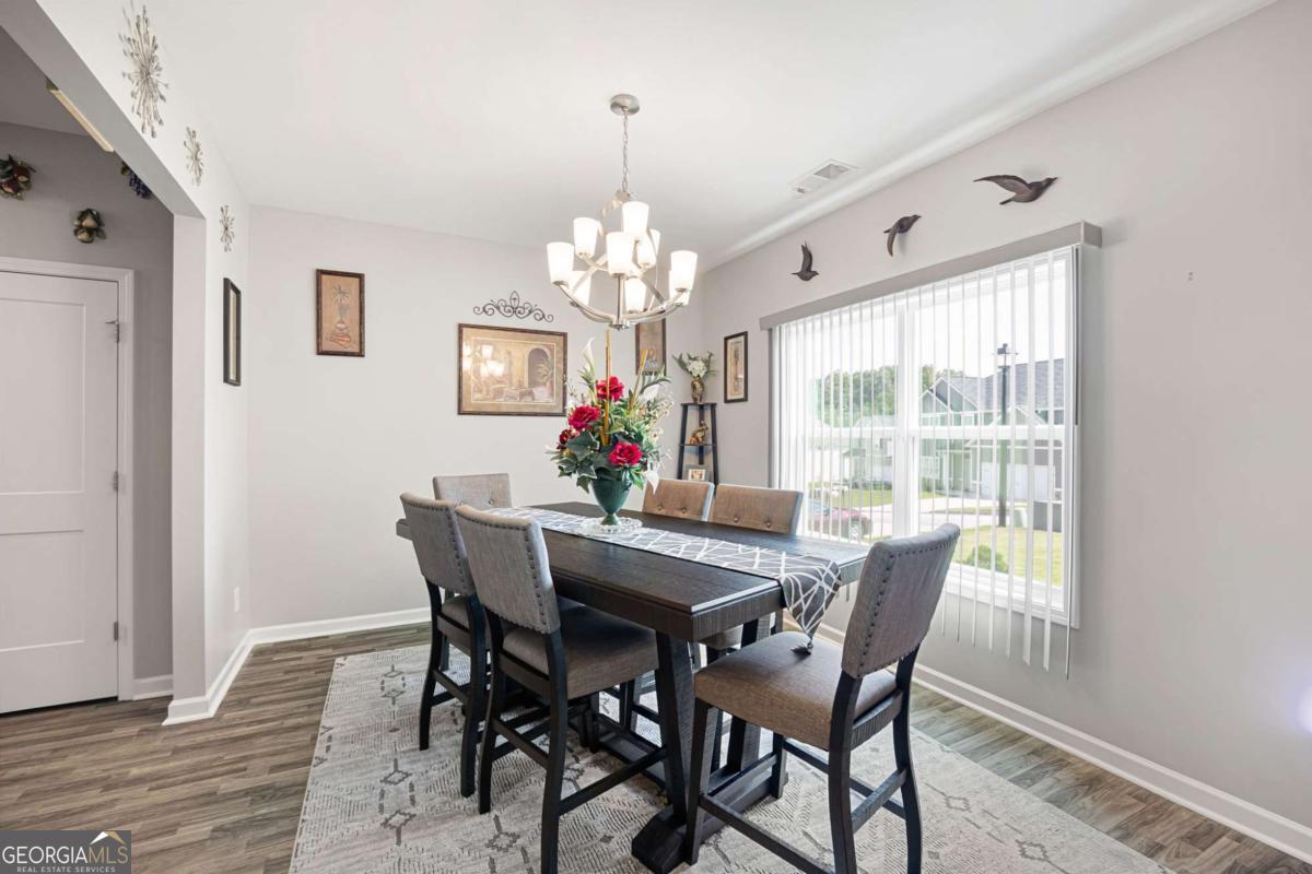 406 Splash Pointe Temple GA 30179
