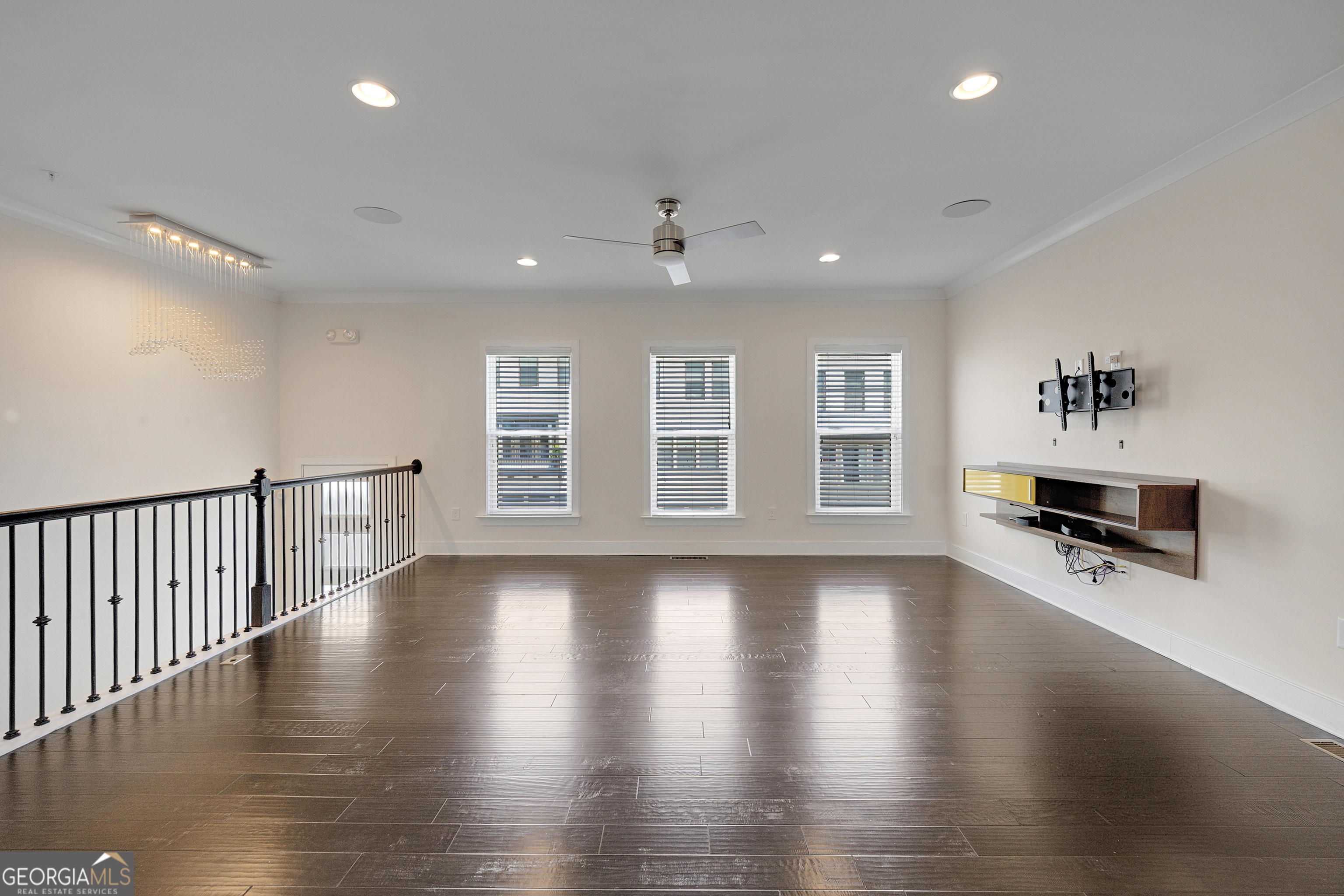 824 Stone Ridge Lane Atlanta GA 30324