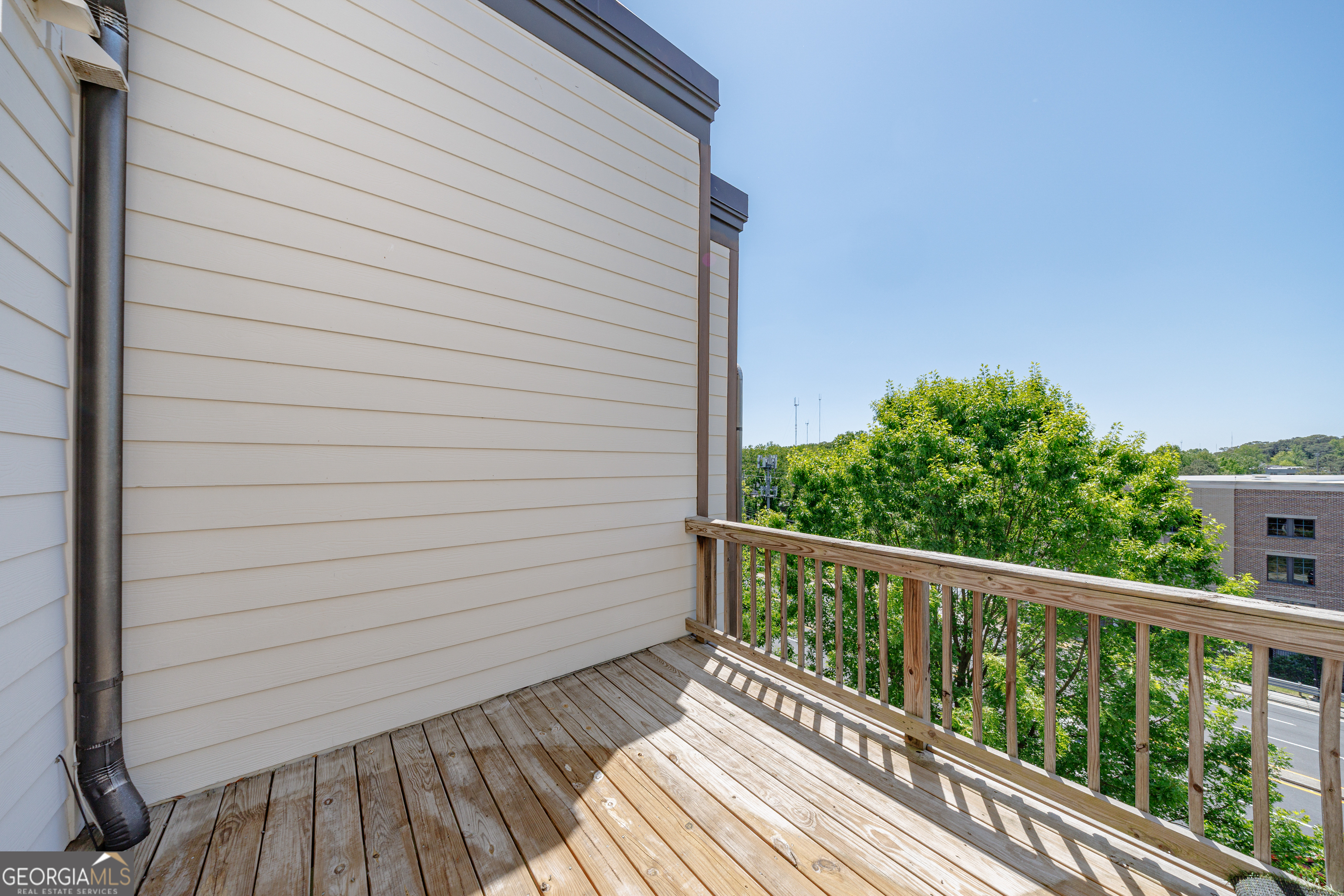 824 Stone Ridge Lane Atlanta GA 30324