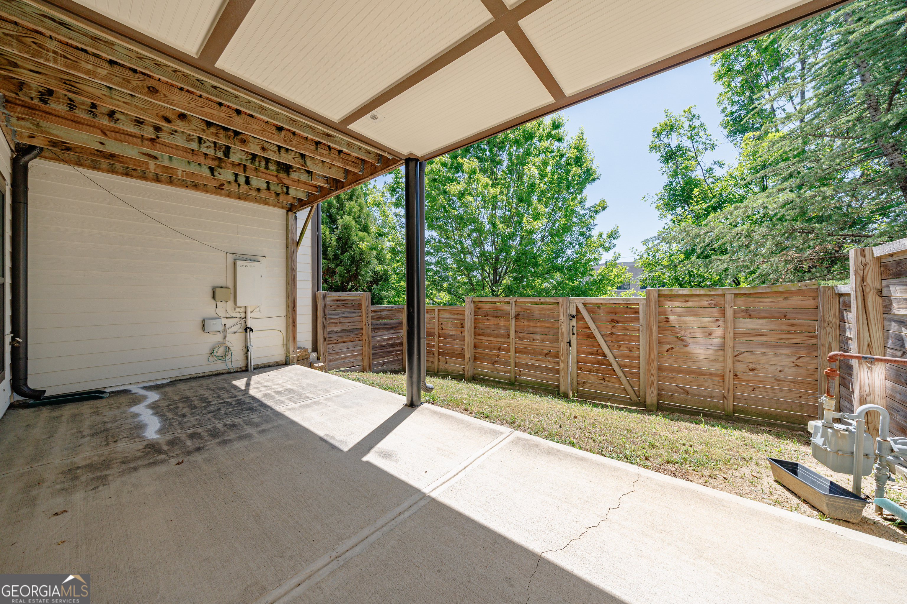 824 Stone Ridge Lane Atlanta GA 30324