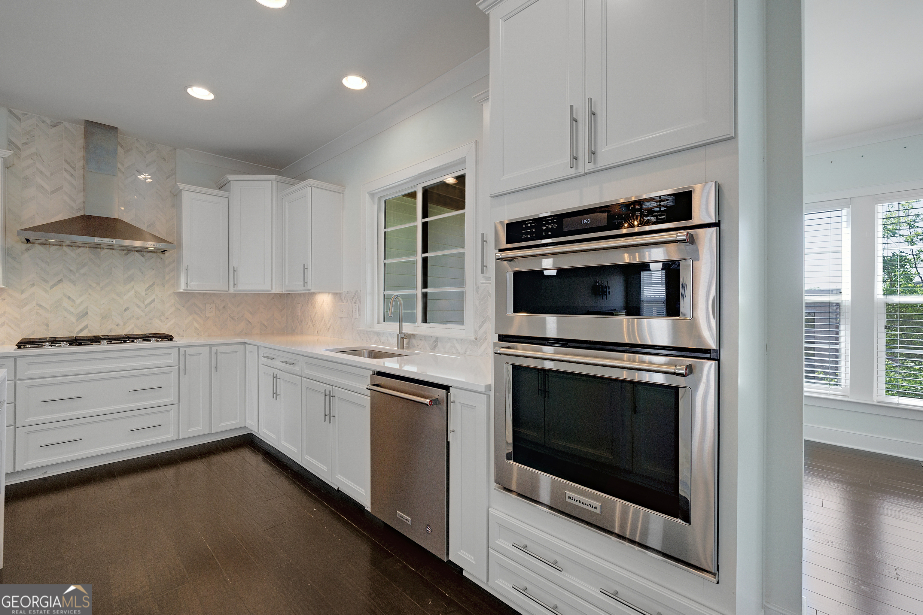 824 Stone Ridge Lane Atlanta GA 30324