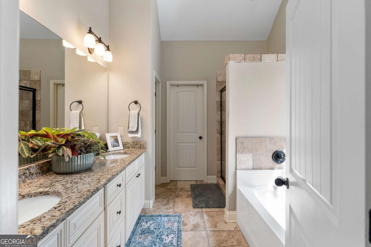 25 Linda Road SW Euharlee GA 30120