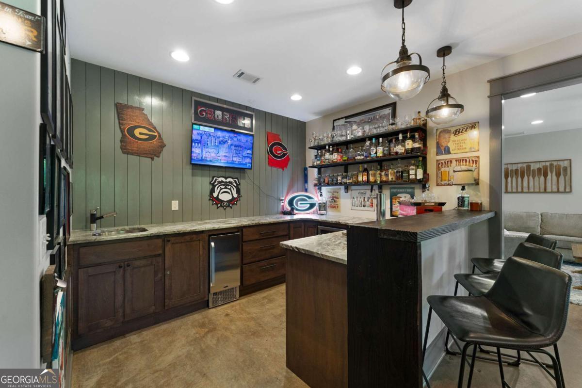 25 Linda Road SW Euharlee GA 30120